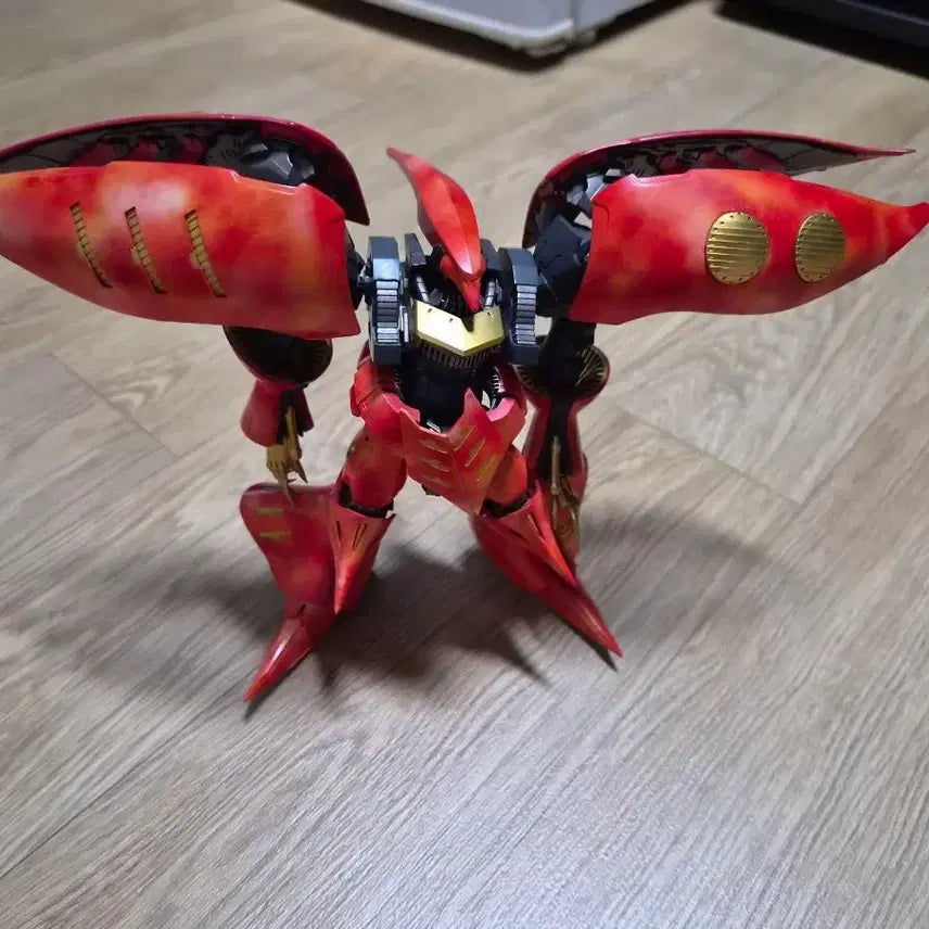 [BUNJANG] MekaniCore 1/144 Qubeley Elpeo Custom Painted Model Kit / 메카니코어 1/144 큐베레이 엘피플 커스텀 도색완성품