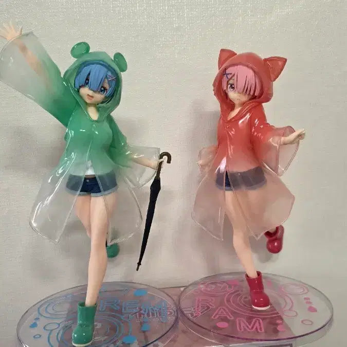 [BUNJANG] Rem Ram Rainy Day Raincoat Figure / 리제로 렘 람 비오는날 우비 피규어