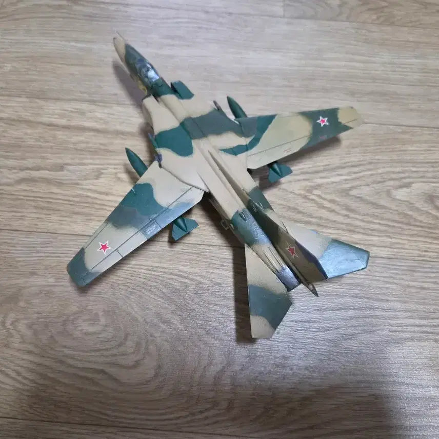 [BUNJANG] 1/72 Scale Russian Aerospace Forces MiG-23 Painted Model / 1/72 MIG-23 러시아 항공우주군 도색완성품