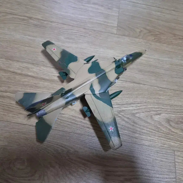 [BUNJANG] 1/72 Scale Russian Aerospace Forces MiG-23 Painted Model / 1/72 MIG-23 러시아 항공우주군 도색완성품