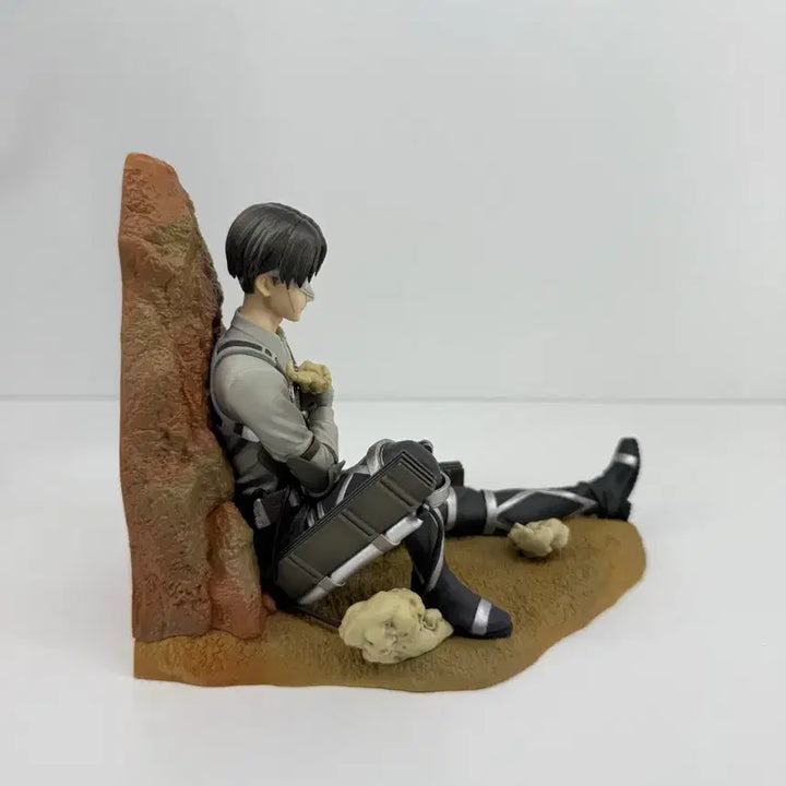 [BUNJANG] Attack on Titan Levi Ichiban Kuji Prize C Figure / 리바이 c상 진격의거인 제일복권