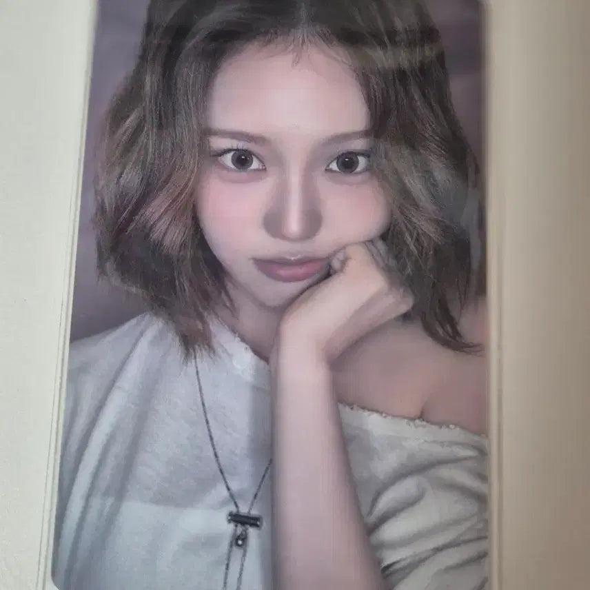 [BUNJANG] IZNA Izna Sebi SET THE TEMPO Tower Records Photocard / izna 이즈나 세비 SET THE TEMPO 타워레코드