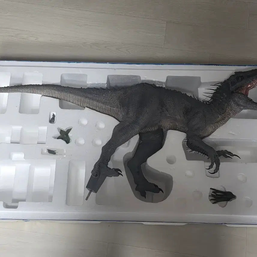 [BUNJANG] Prime 1 Studio Indominus Rex Statue / 프라임 1 인도미누스 렉스 팝니다