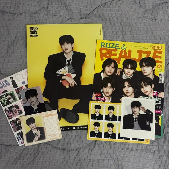 [BUNJANG] RIIZE HUG Special MD Sohee Version (Magazine Set + Stationery Set) / 라이즈 HUG 스폐셜 MD 소희ver.(메거진세트+스테이셔너리 세트)