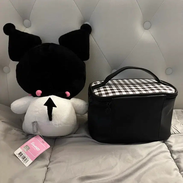 [BUNJANG] Sanrio Kuromi Plush Doll Pouch Set / 쿠로미 정품 인형/파우치