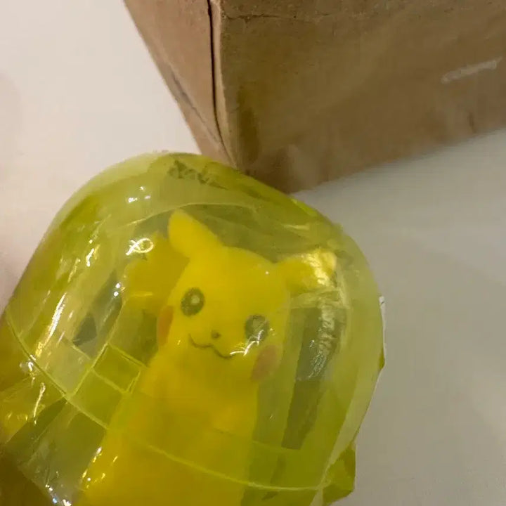 [BUNJANG] Pokemon Pikachu Floppy Doll (Sealed) / 포켓몬스터 가챠 피카츄 플로피돌 미개봉