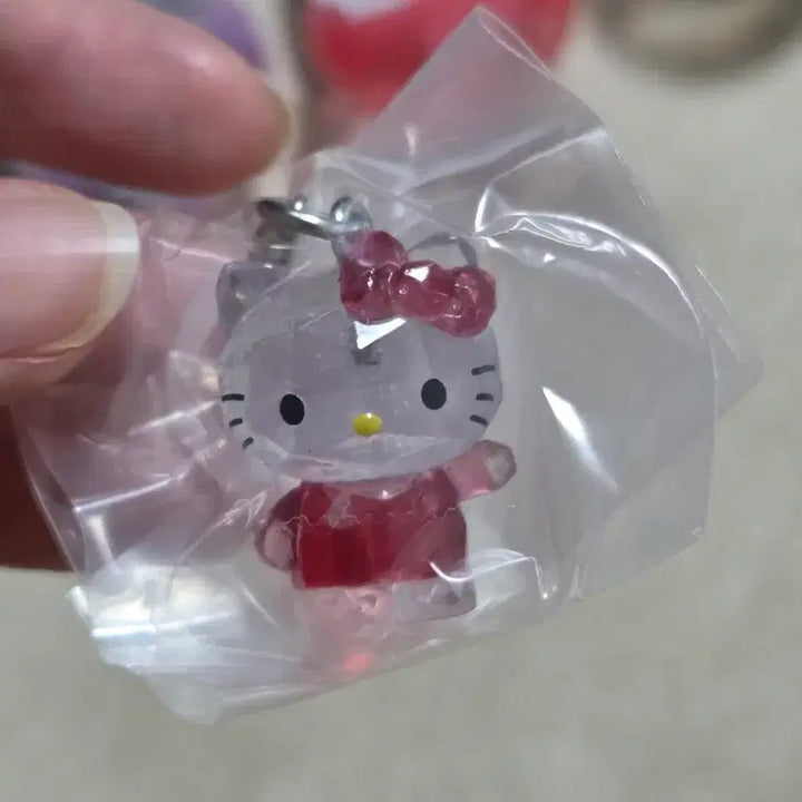 [BUNJANG] Sanrio Crystal Charm Hello Kitty / 산리오 크리스탈 메지루시 키티 판매합니다.