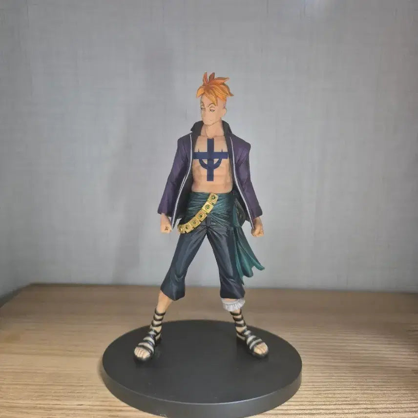 [BUNJANG] One Piece Marco Figure / [가격고정] 원피스 피규어 마르코