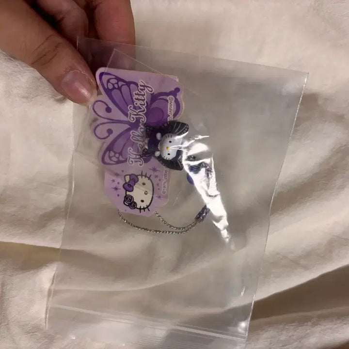 [BUNJANG] Butterfly Kitty Keyring Strap / 나비키티 키링 스트랩 판매