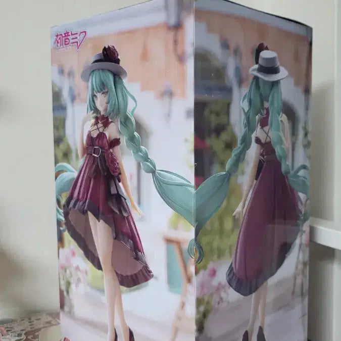 [BUNJANG] Hatsune Miku Trio-Try-iT Figure RED ver. (Sealed) / (미개봉)하츠네 미쿠 Trio-Try-iT 피규어 RED ver.