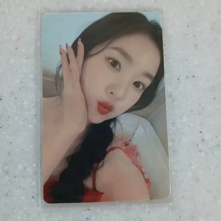 [BUNJANG] Red Velvet Irene Berry Lucky Draw Photocard / 레드벨벳 아이린 베리즈 럭키드로우