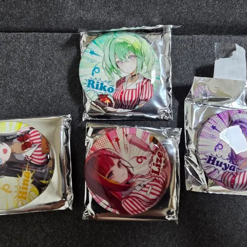 [BUNJANG] Stellive Can Badge Bundle Set / 스텔라이브 캔벳지 일괄 팝니다.