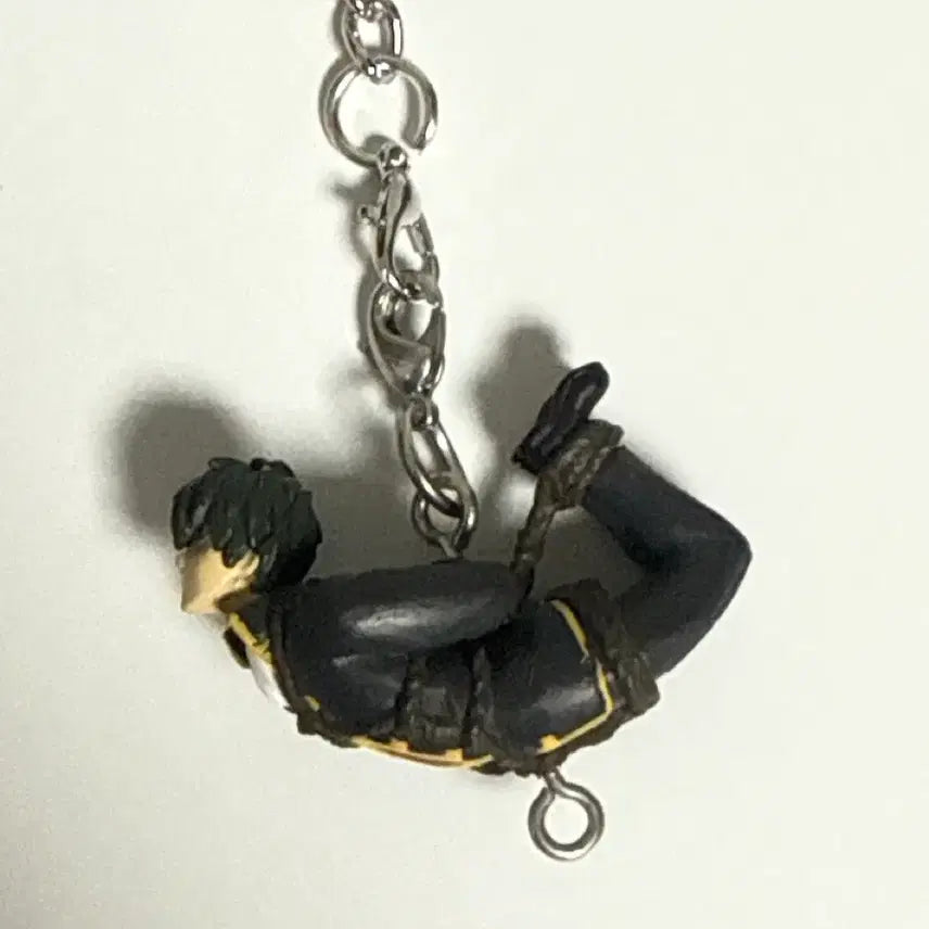 [BUNJANG] Gintama Hijikata Toshiro Bound Gacha Strap Figure / 은혼 히지카타 결박 귀갑묶기 가챠 스트랩 피규어 쿠지