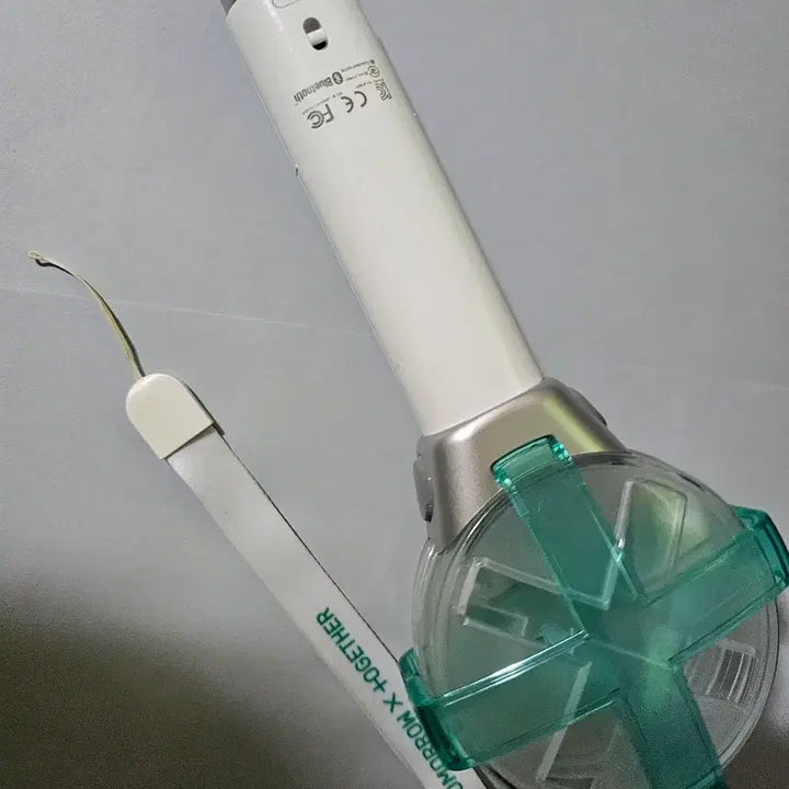 [BUNJANG] TXT MOA Bong Version 1 Lightstick / 투모로우바이투게더 모아봉 응원봉 모아봉1+더스트백  처분 TXTMOA