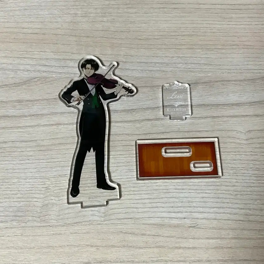 [BUNJANG] Levi Quartet Attack on Titan Acrylic Stand / (10일까지)리바이 사중주 아크릴 바이올린 진격거 진격의거인