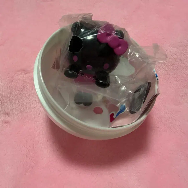 [BUNJANG] Sanrio Hello Kitty Hyper Gacha Poconoru Figure C-Pla Limited Black Kitty / 산리오 키티 히퍼 가챠 표코노루 피규어 씨플라 한정 블랙키티