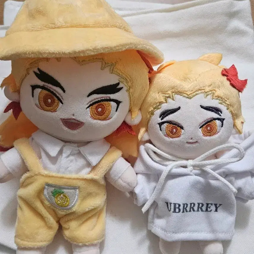[BUNJANG] Demon Slayer Kyojuro Rengoku &amp; Senjuro Rengoku 20cm and 15cm Unofficial Plush Doll Set with Outfits / 귀멸의칼날 렌고쿠 쿄쥬로 센쥬로 비공식 20cm 인형 세트 옷 포함