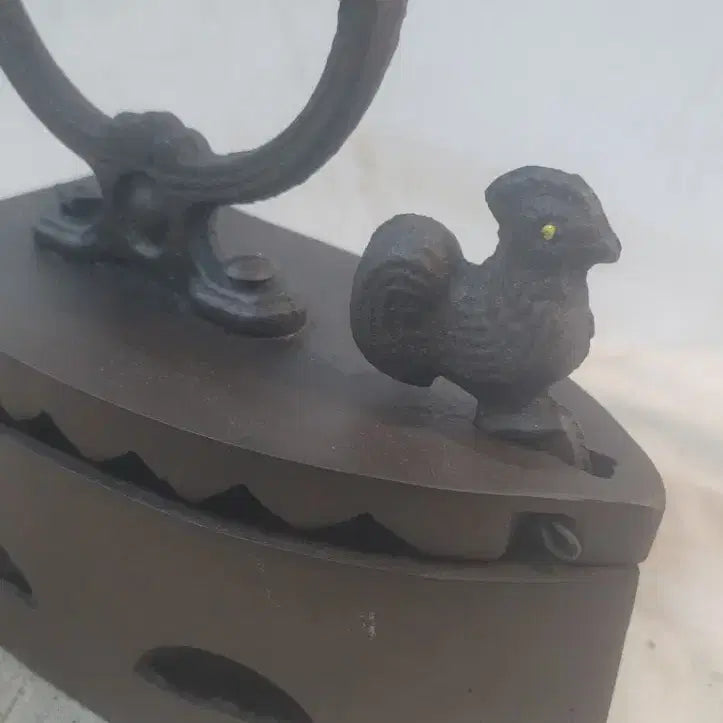 [BUNJANG] Vintage Cast Iron Chicken Leg Iron / 민속품  / 옛날 무쇠 닭다리미