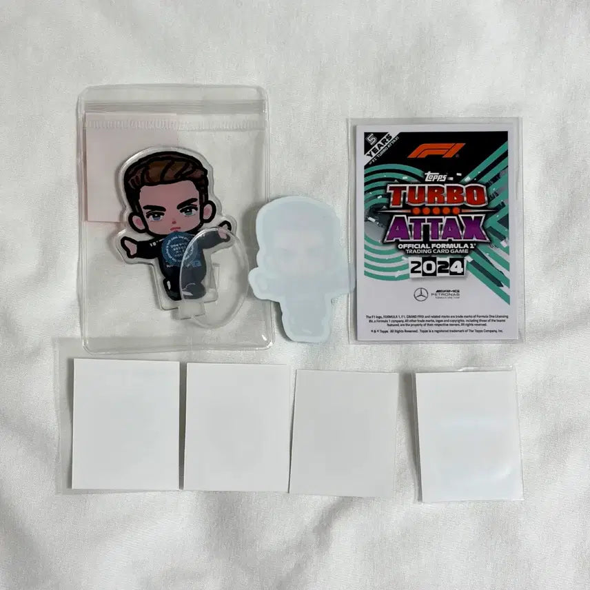 [BUNJANG] George Russell Mercedes F1 Turbo Attack Acrylic Standee &amp; Sticker Bundle / f1 메르세데스 조지 러셀 탑스 터보어택 아크릴 띠부스티커 양도 유니폼