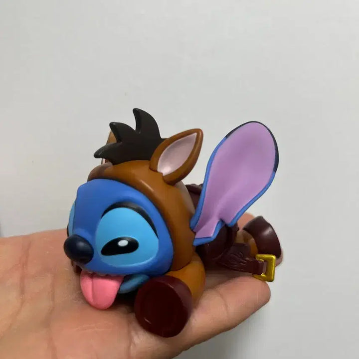 [BUNJANG] Hot Toys Stitch as Bullseye Figure Toy Story / 토이스토리5 핫토이 스티치 코스비 토이스토리