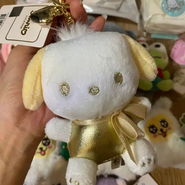 [BUNJANG] Sanrio Pochacco Gold Heart Keyring Doll / 정품 산리오 포차코 키링 인형 골드하트