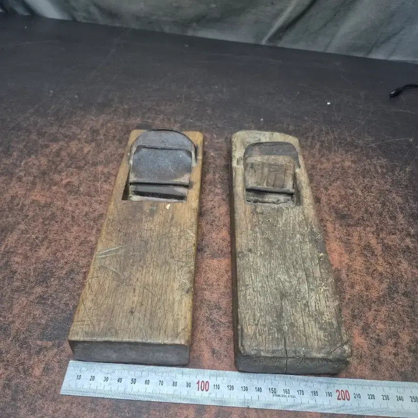 [BUNJANG] Antique Wooden Hand Plane Set of 2 / 오래된 나무 대패 2개 세트