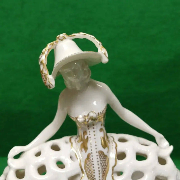 [BUNJANG] Hutschenreuther Art Deco Porcelain Figurine - Large Crinoline Lady (24.5cm) / [독일엔틱]후첸로이터 대형 레이스 도자기인형 피겨린(A급급)[H:24.5