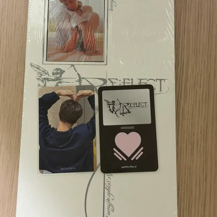 [BUNJANG] Park Jihoon Reflect Double Heart Photocard + Ddingdong Photocard + Sealed Album Set / 박지훈 reflect 양면하트 포카 + 띵동포카 + 미개봉 앨범1장 판매