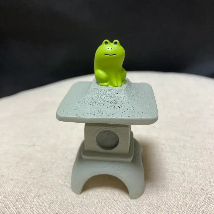 [BUNJANG] Decole Frog Lantern / 데꼴 개구리 등롱