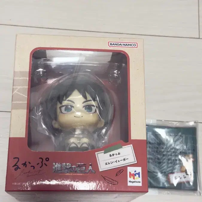 [BUNJANG] Attack on Titan Levi Look Up &amp; Cushion Special Edition (Sealed) / (미개봉) 새상품 진격의거인 메가하우스 에렌룩업 + 방석 특전포함