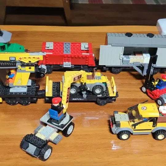 [BUNJANG] LEGO City Deluxe Cargo Train Set 7898 / 레고시티 디럭스 화물열차 세트 7898(2006년 출시)