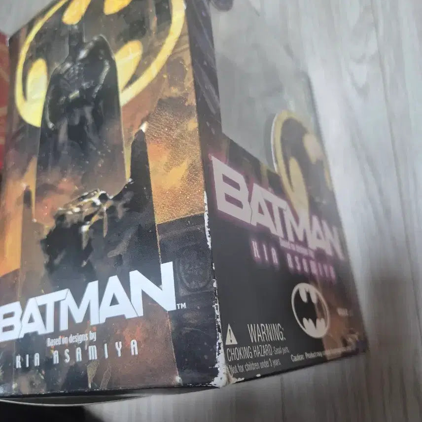 [BUNJANG] DC Comics Batman Figure (Kia Asami Design) / DC코믹스 배트맨 피규어