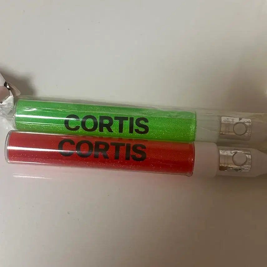 [BUNJANG] Koretis Red Red Green Green Concert Light Stick Bundle Set / 코르티스 레드레드 그린그린 공방 응원봉