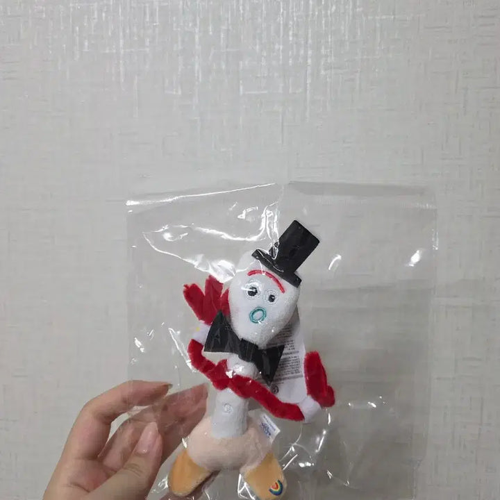 [BUNJANG] Toy Story 5 Wedding Forky Keychain New / 토이 스토리5 웨딩 포키 키링 새상품