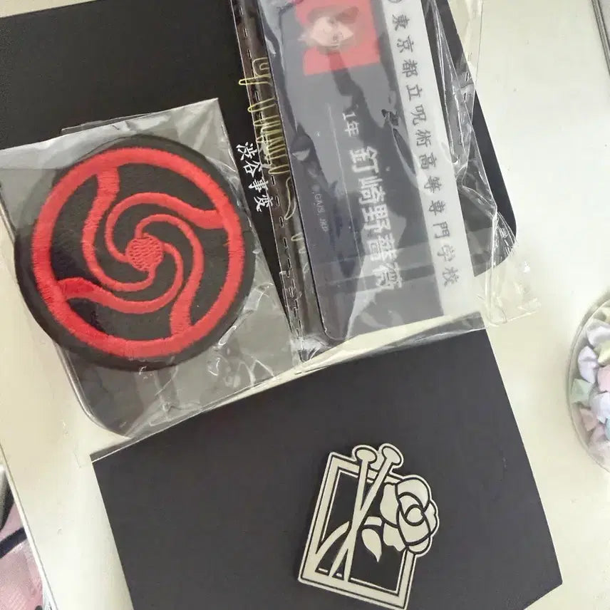 [BUNJANG] Jujutsu Kaisen Pin Badge / 주술회전 굿즈 핀뱃지