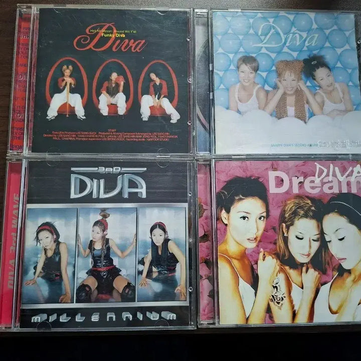 [BUNJANG] Diva 4 CD Album Bundle Set (Vol. 1-3, Dream) / 디바 CD 앨범 4장 일괄 (1집~3집,Dream영어)