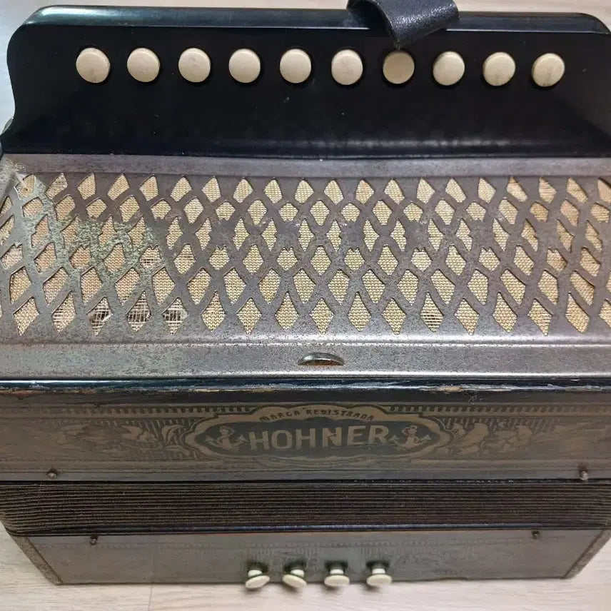 [BUNJANG] Hohner Diatonic Accordion Antique / 호너 아코디언 골동품