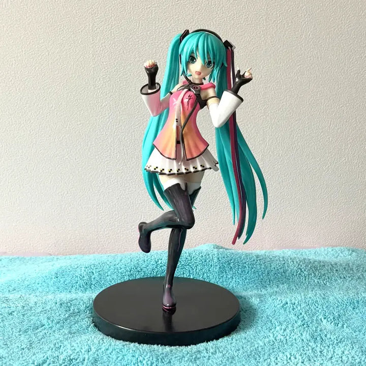 [BUNJANG] Luminasta Project DIVA Star Voice Hatsune Miku Figure / 루미나스타 프로젝트 디바 스타보이스 하츠네 미쿠 피규어 판매
