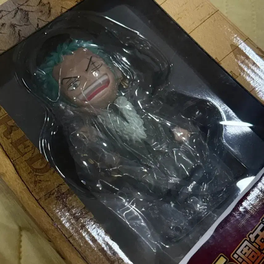 [BUNJANG] One Piece Zoro 15th Anniversary Limited Edition Figure / 원피스 조로 15주년 기념 피규어