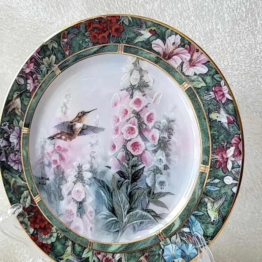 [BUNJANG] Lena Liu Hummingbird Decorative Plate / 레나 리우 허밍버드 장식접시