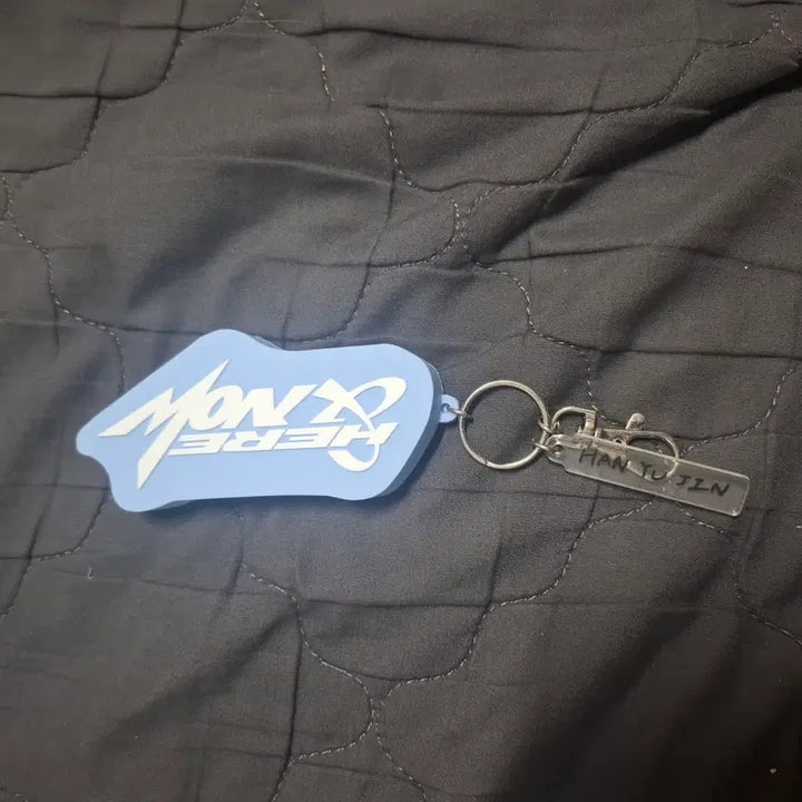 [BUNJANG] ZB1 (ZEROBASEONE) Han Yu Jin Voice Keychain / 마지막내림)제베원 제로베이스원 한유진 보이스키링 양도합니다