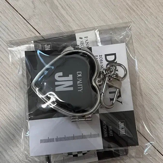 [BUNJANG] NCT Jeno Jaemin Fanmeeting Duality Night Session Entrance Gift + Jaemin Confetti / 제노재민 팬미팅 밤공 입장기프트+재민컨페티