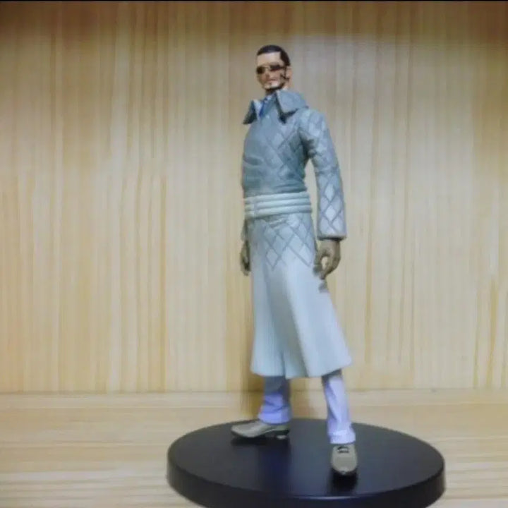 [BUNJANG] One Piece Grandline Men Vergo Figure / 원피스피규어 그랜드라인맨 베르고