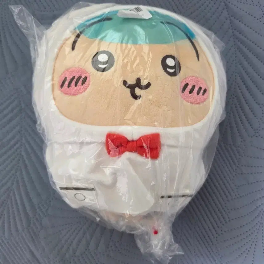 [BUNJANG] Japanese Genuine Chiikawa Usagi Raincoat Plush Doll (30cm) / [일본정품/미개봉] 치이카와 우비 우사기 인형(30cm)
