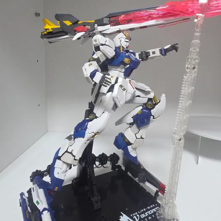 [BUNJANG] Chinese RG Fukuoka Hi-Nu Gundam Assembled Model / 중국제 RG 후쿠오카 뉴건담 가조립작 팝니다.
