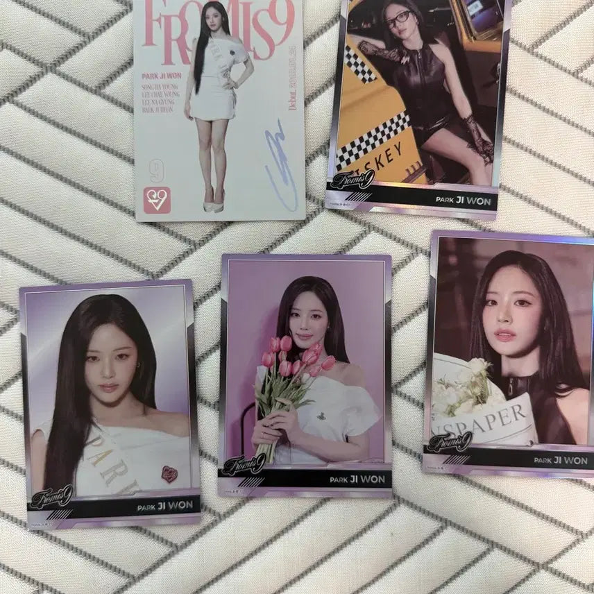 [BUNJANG] fromis_9 Park Ji-won Photocard Bundle Set (Rare &amp; Normal) / 프로미스나인 테레카 박지원 카드 레어 및 노말 일괄