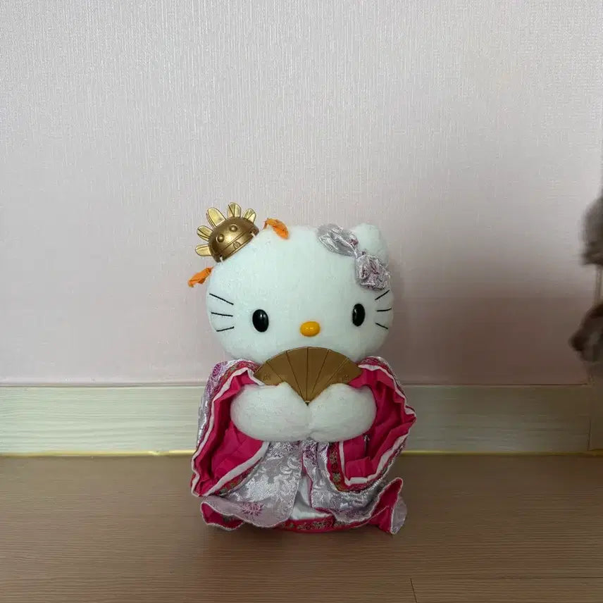 [BUNJANG] Classic Hello Kitty Japanese Traditional Outfit Doll / 고전 헬로키티 인형