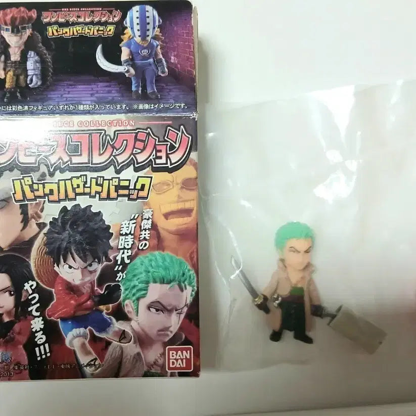 [BUNJANG] One Piece Collection Punk Hazard Panic Roronoa Zoro Mini Figure / 비닐미개봉]원피스 컬렉션 펑크해저드 패닉 롤로노아 조로 고전 미니 피규어