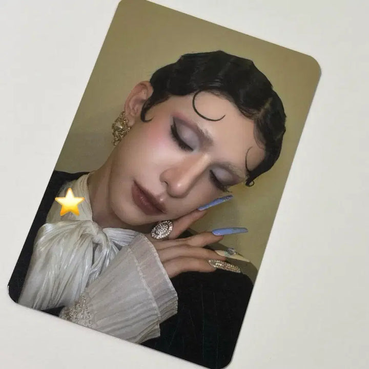 [BUNJANG] XLOV WUMUTI Coconaenmae POB Photocard / XLOV 엑스러브 WUMUTI 우무티 코코낸내 미공포 포토카드