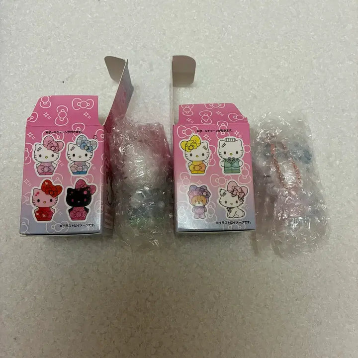 [BUNJANG] Hello Kitty 4-Piece Charm Set / 헬로키티 굿즈 키링 4종 세트